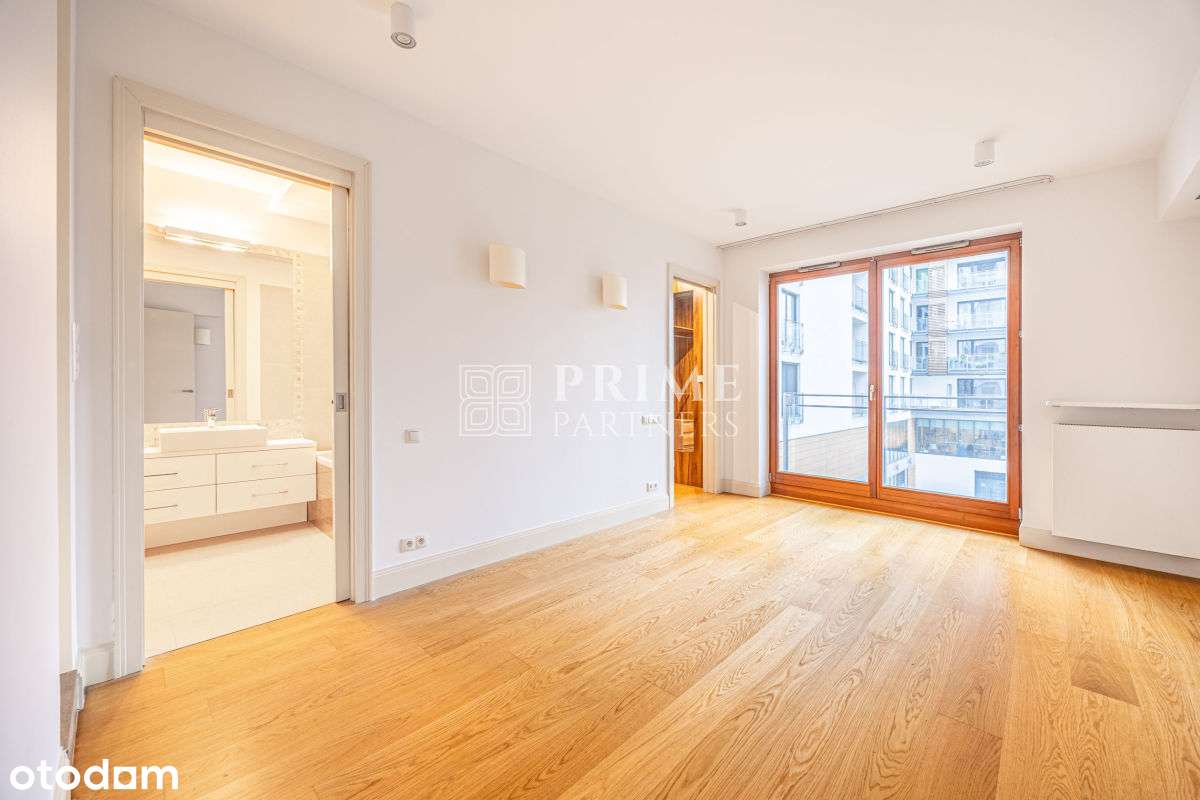 Apartament przy ul. Grzybowskiej 4 z dwoma miejscami garażowymi-11