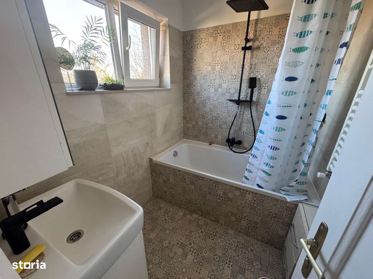 Vanzare apartament trei camere mobilat/utilat renovat Cotroceni metrou-12
