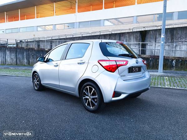 Toyota Yaris 1.5 HSD Exclusive - 12