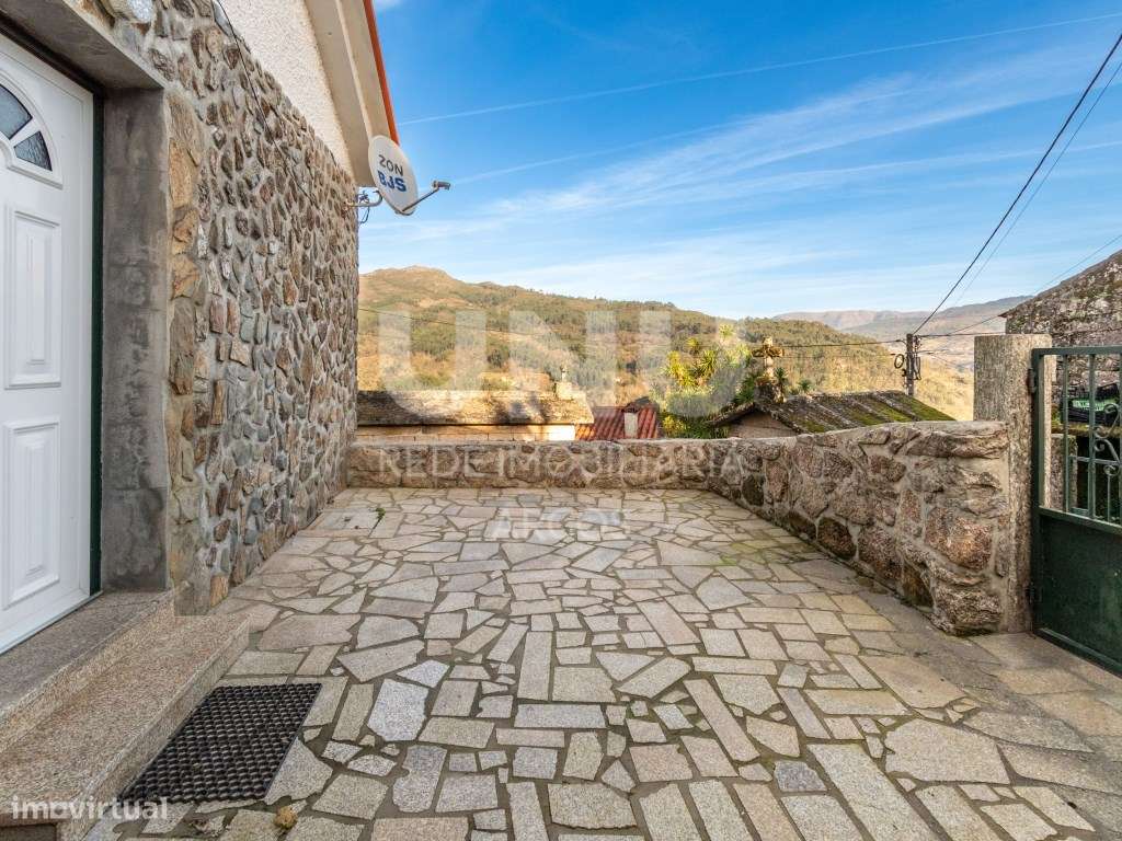 Moradia T1 - Grande imagem: 2/10