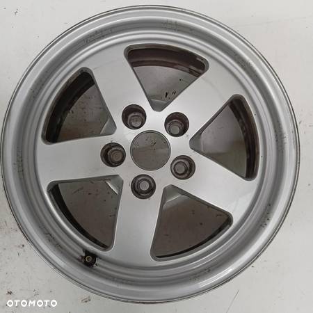 Alufelga 5x112 16 Audi A4 8W0601025 + Kołpak (E9563) - 2