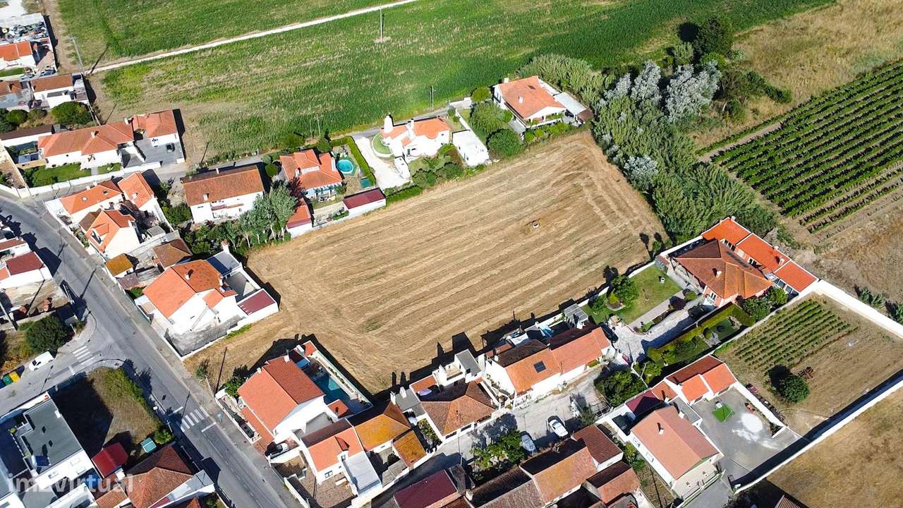 Terreno Urbanizável com PIP Aprovado para 6 Moradias – Bordinheira, Ve - Grande imagem: 1/10