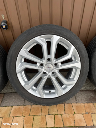 KOŁA FELGI Z OPONAMI ALUFEGI DEZENT TA SILVER 7 x17,  5 x114.30,  ET 47 Opona Dunlop 225/45/17 MAZDA 3 - 11