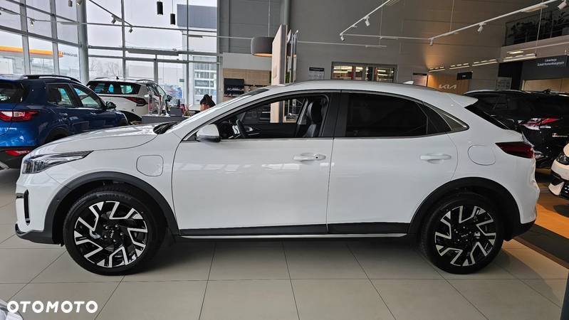 Kia XCeed 1.6 GDI PHEV Business Line DCT - 2