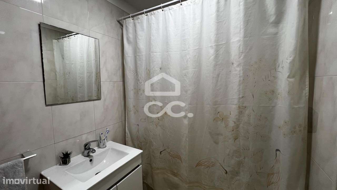 Apartamento T2, Lustosa, Lousada-7