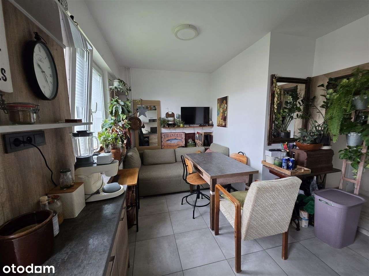 3 pokojowe z balkonem na II piętrze.-6