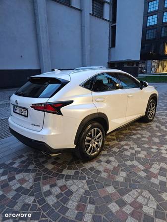 Lexus NX 200t Elegance AWD - 4