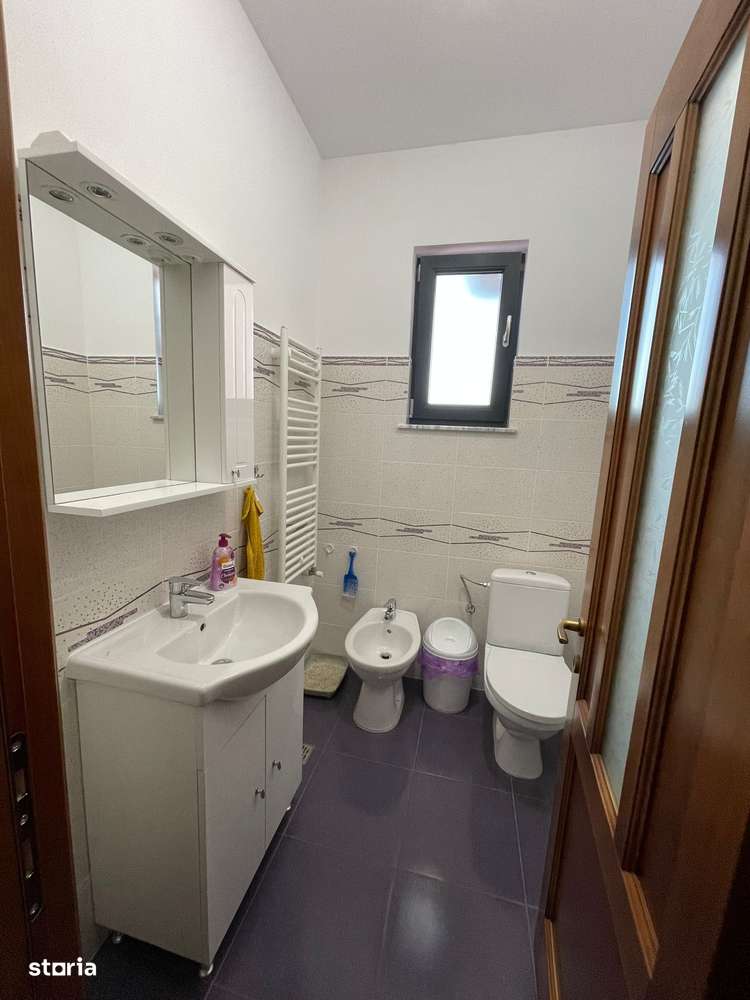 Vand casa in Cordun-15