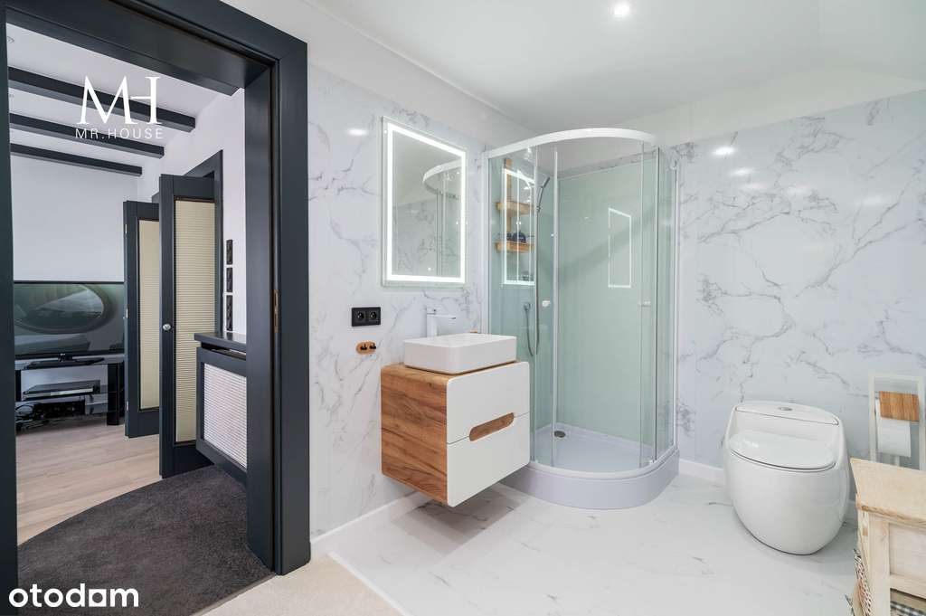 IMPONUJĄCY AZYL W MIEŚCIE | ŁÓDŹ JULIANÓW-11