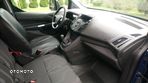 Ford Transit Connect - 16