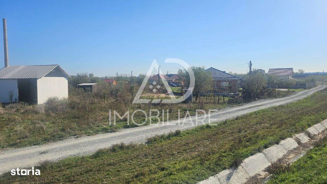 Teren intravilan - 1014 mp, deschidere 25 m - Prelungirea Panduri - Imagine principală: 5/9