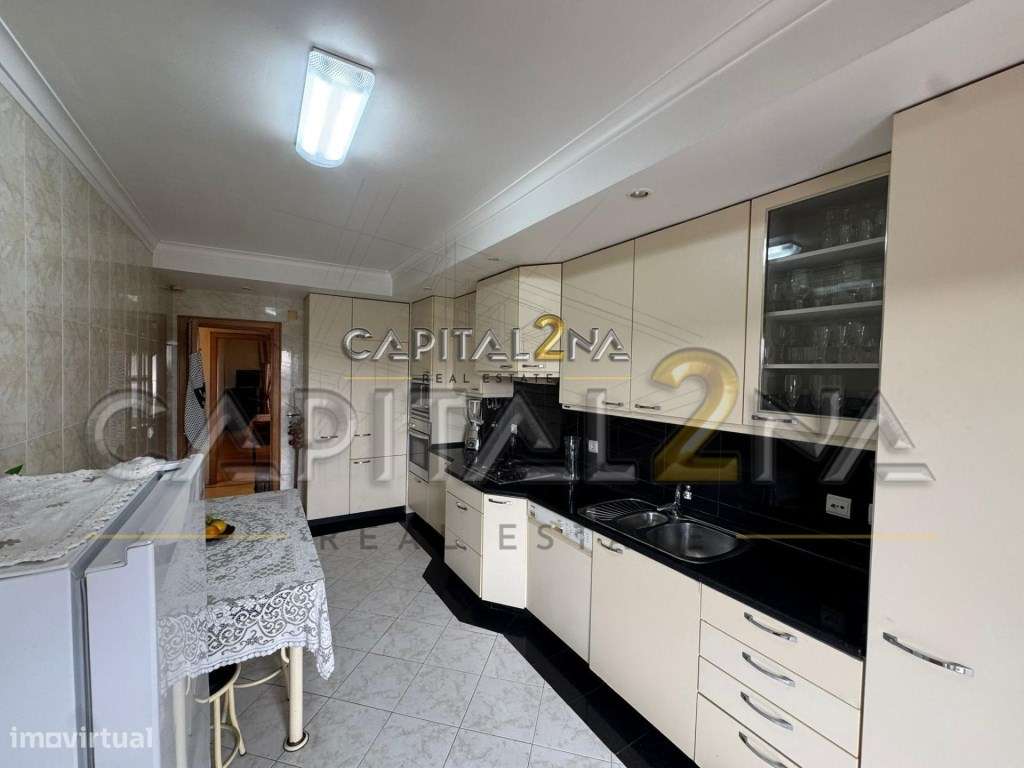 Apartamento T3 - Centro Sul Almada-5