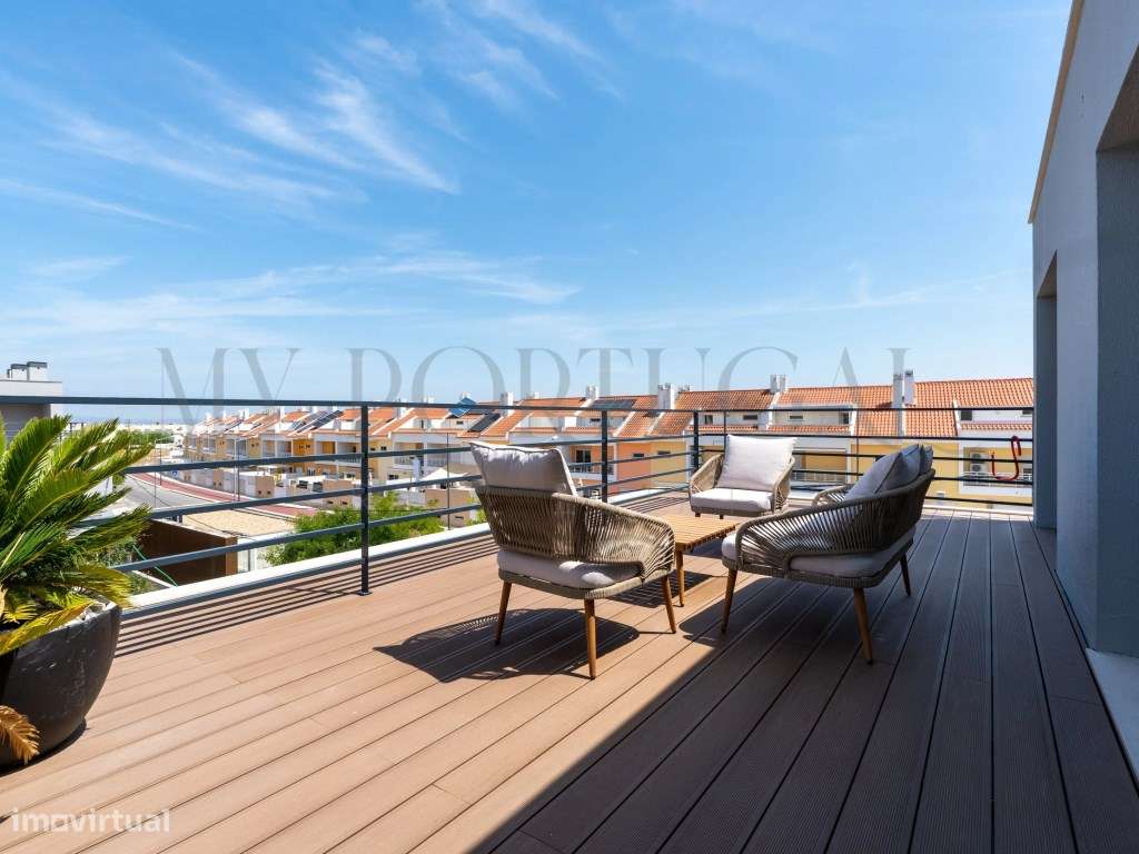 Elegância e Modernidade: Moradia T4 de Luxo com Rooftop em Alcochete-40