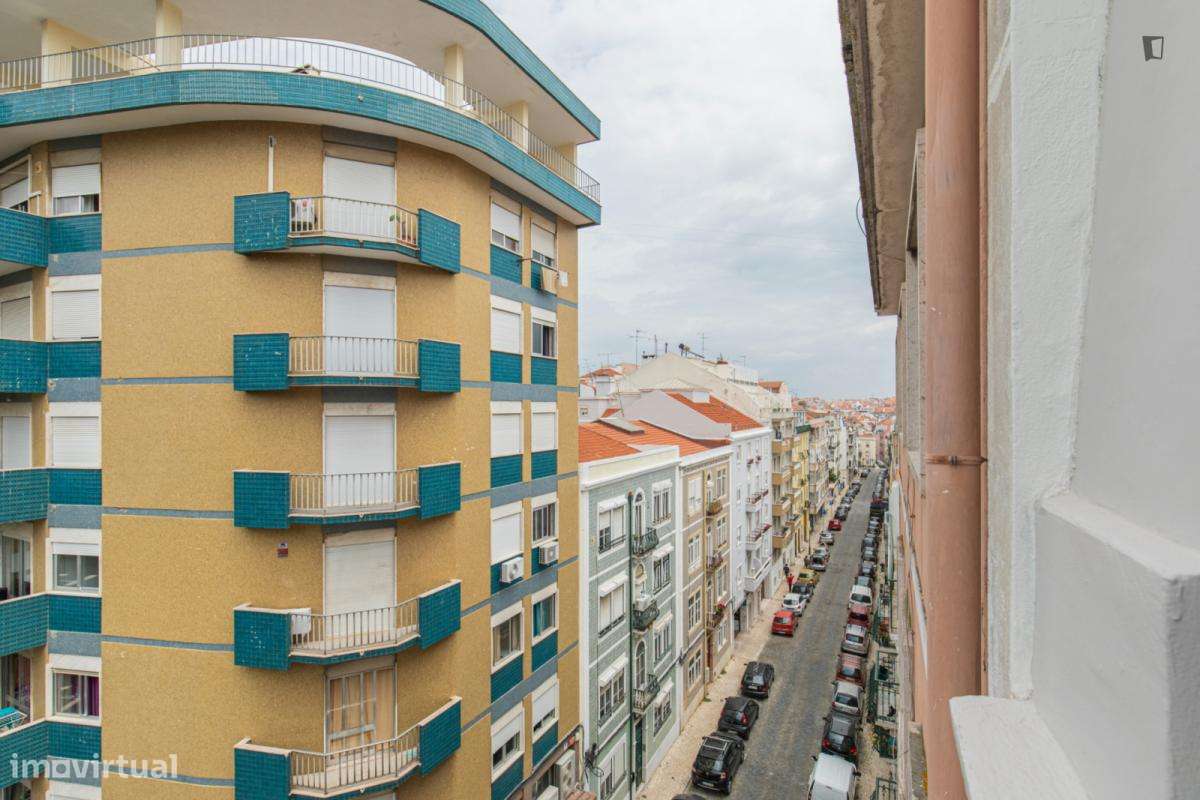 Apartamento com 4 quartos - localizado em Arroios Lisbon - Grande imagem: 5/6