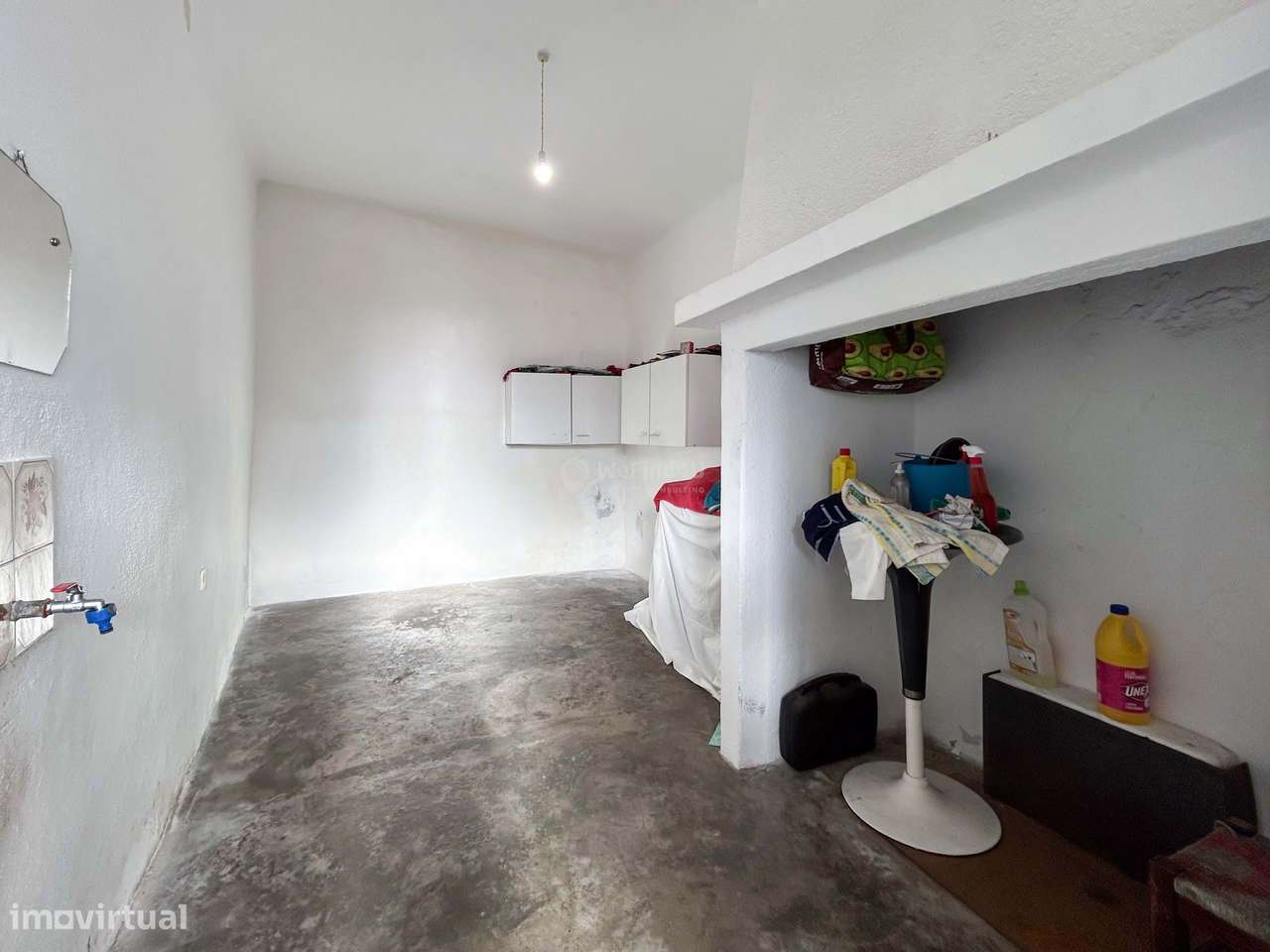 Moradia T3 habitável c/ Quintal e Enorme Potencial de Transformação –-38