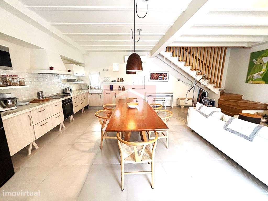 Moradia T2 renovada no Coração do Centro Histórico de Alcochete - Grande imagem: 5/32