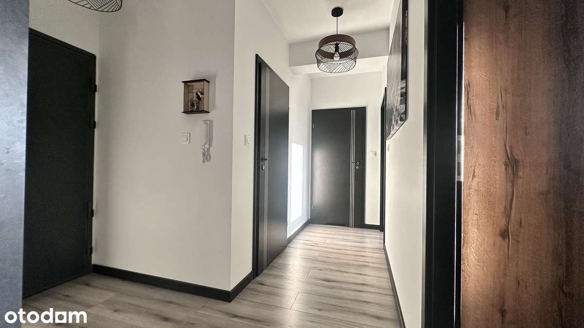 3 pokojowe z dużą loggią w nowym budynku | garderoba-15