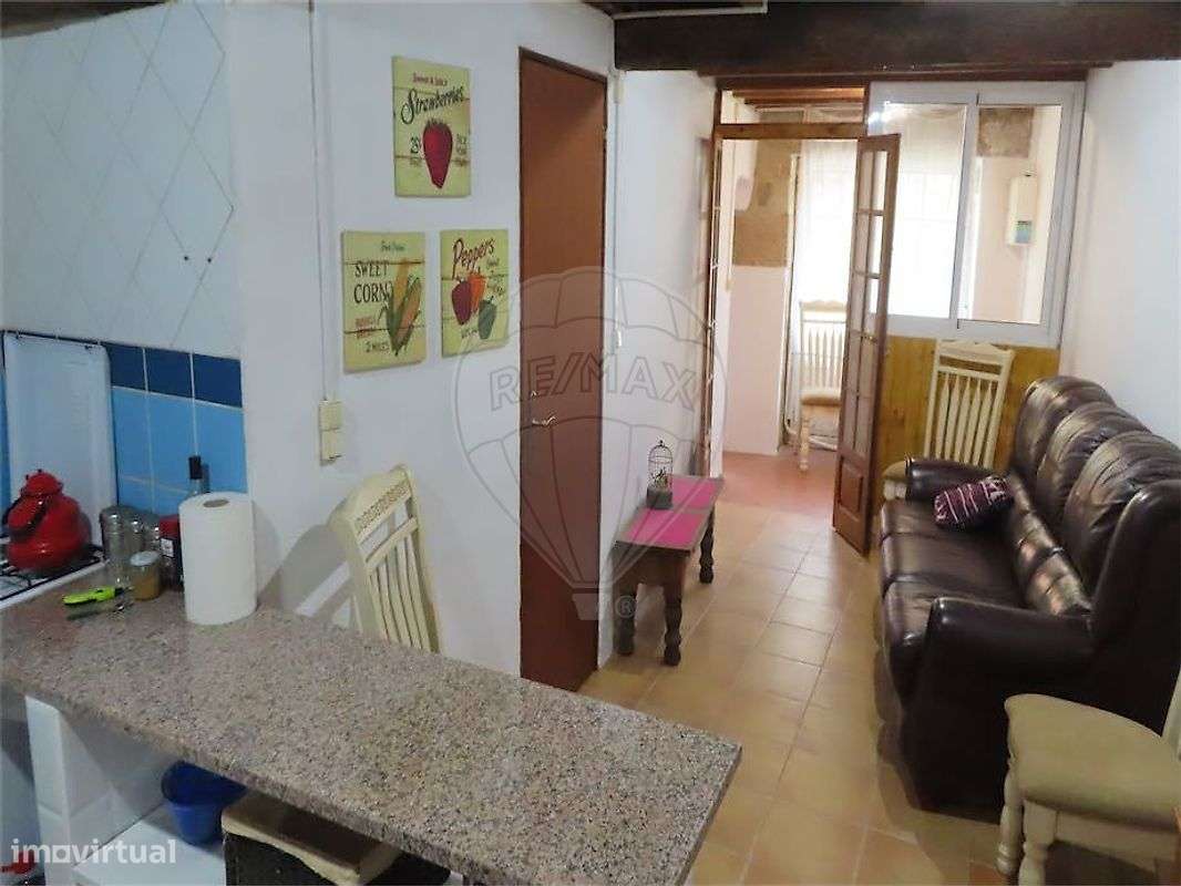 Moradia T1 para venda - Grande imagem: 2/42