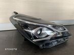 Lampa prawa TOYOTA YARIS III LIFT soczewka - 1