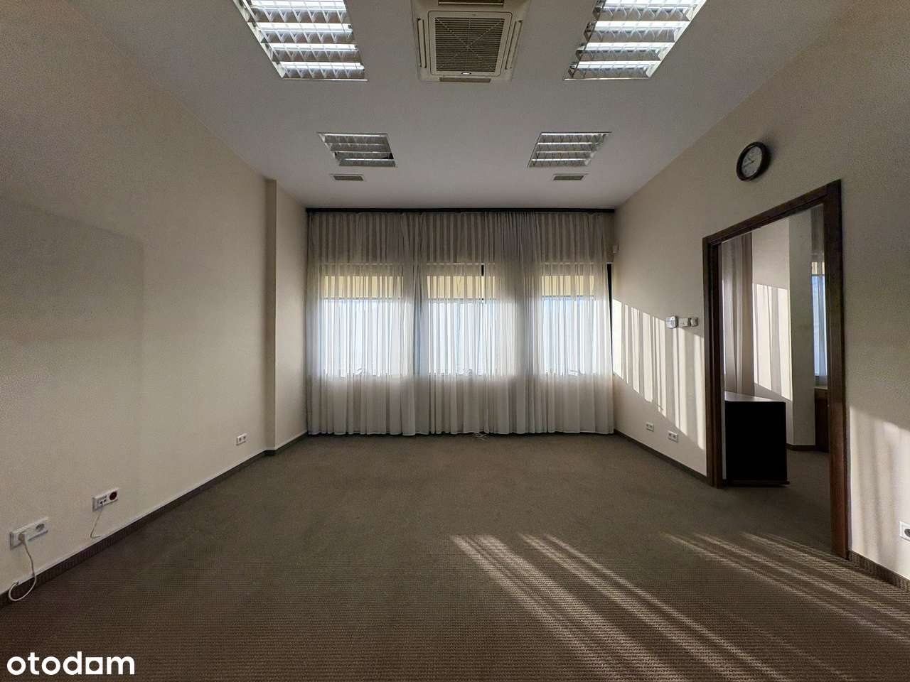 2pomieszczenia,biuro/usługi,klmatyzacja,autobus,MPEC - Pełny obrazek: 4/7