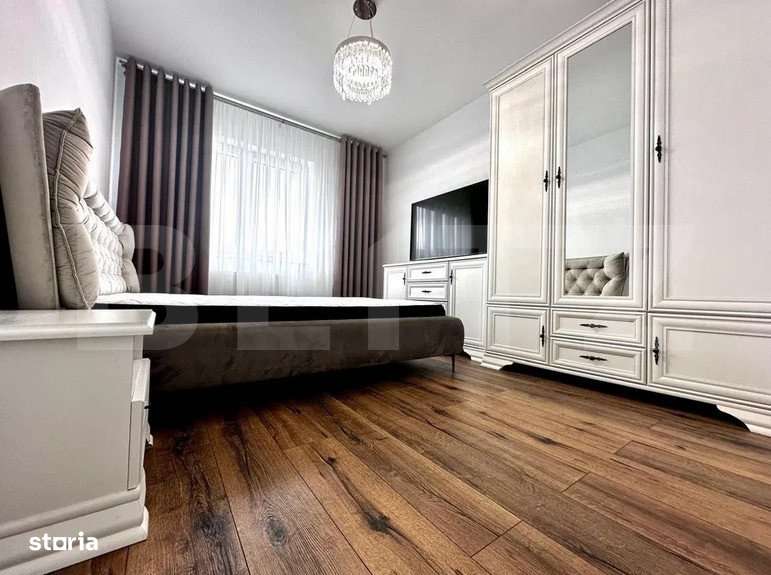 Apartament 3 cu camere, 72 mp, etaj intermediar, zona Coresi - Imagine principală: 4/5