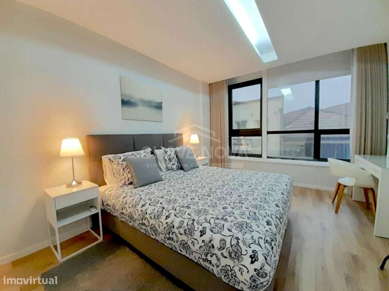 Apartamento T2 na Rua de Fernandes Tomás – Centro histórico do Porto-9