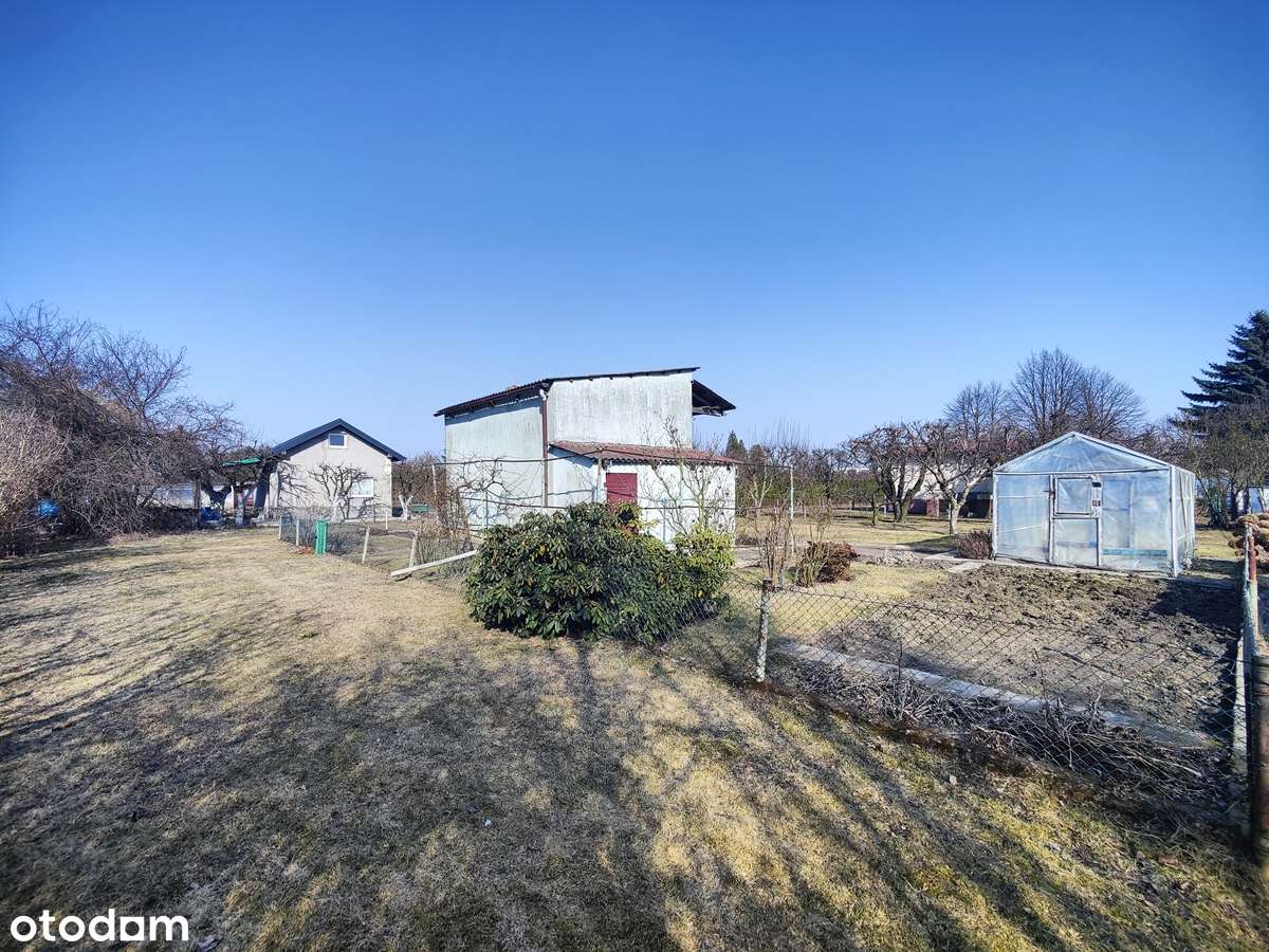 Sprzedam działkę z altaną na ROD Wyspiańskiego w Koninie-9