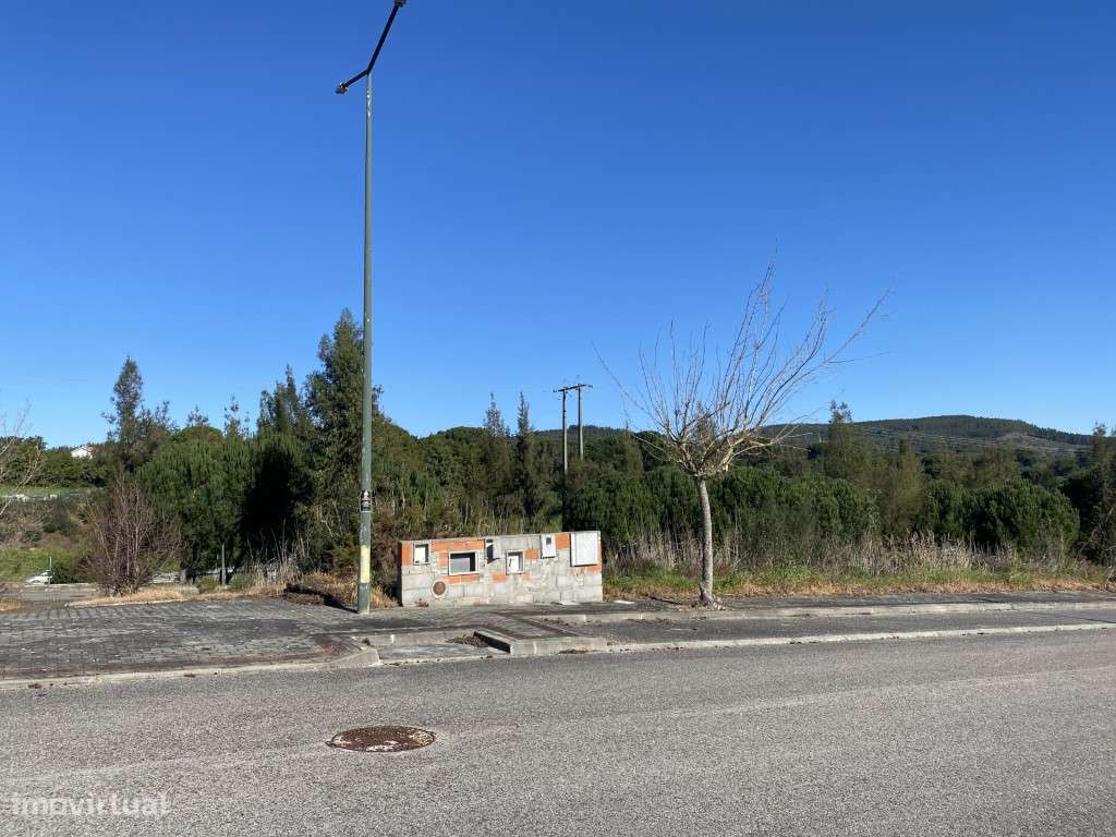 Lote de terreno para construção - Grande imagem: 4/5