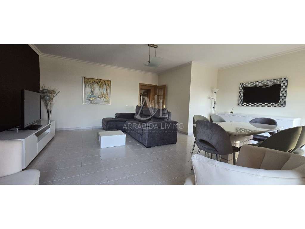 Apartamento T3 com otimas áreas a 5 minutos da Avenida Luisa Todi-12