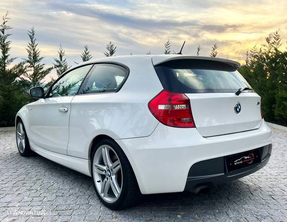 BMW 118 d Pack M - 6