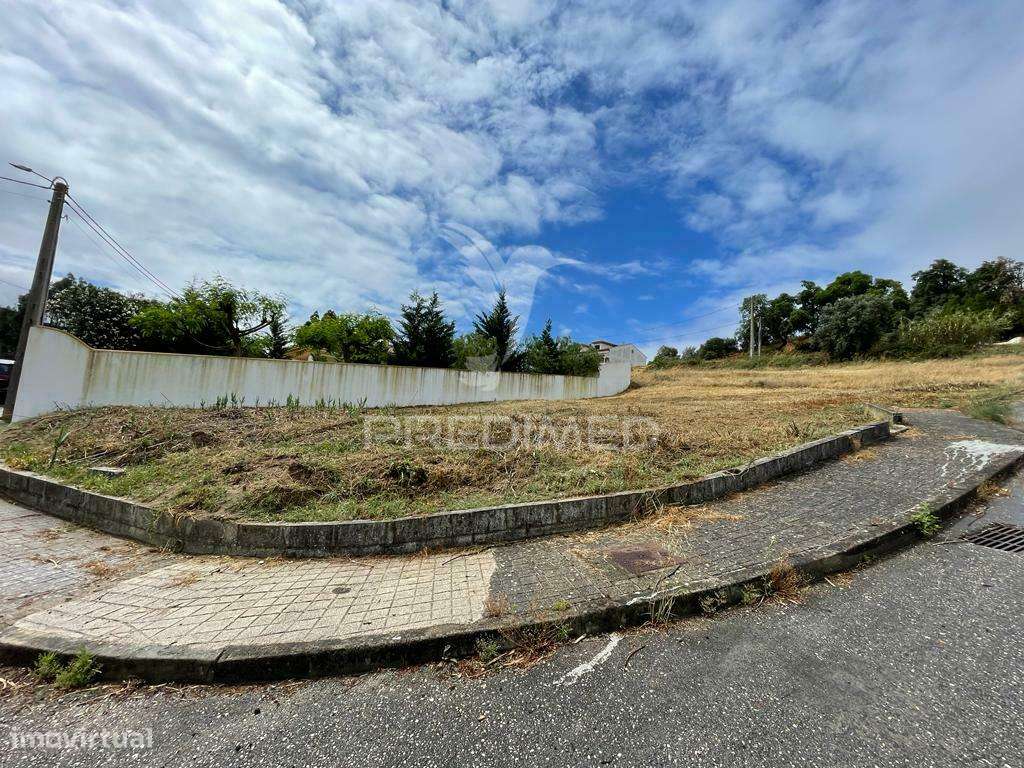 ´Terreno Urbano com projecto aprovado - Grande imagem: 5/8