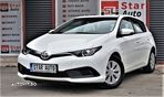 Toyota Auris 1.6 L Valvematic Luna - 2