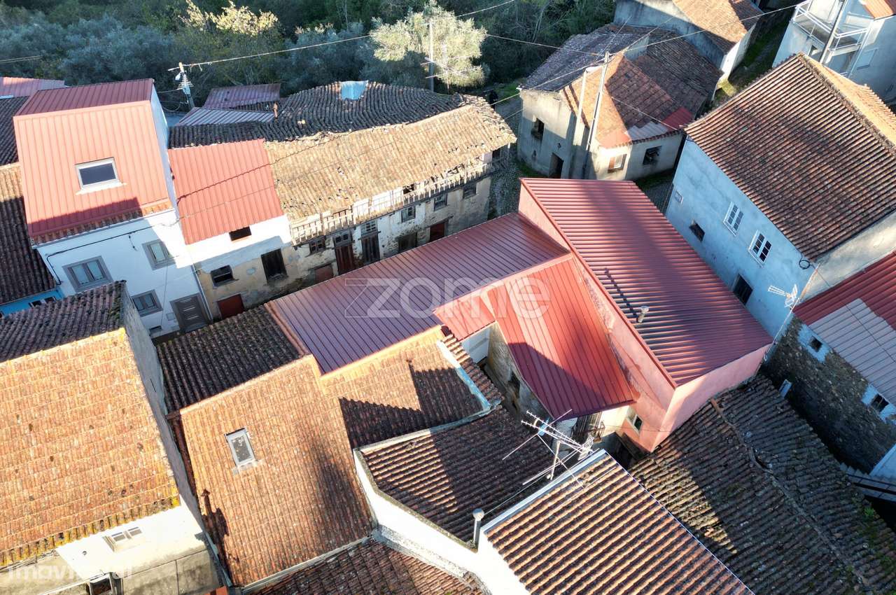 Moradia T1 para recuperar no Casal de São José em ARGANIL - Grande imagem: 5/16