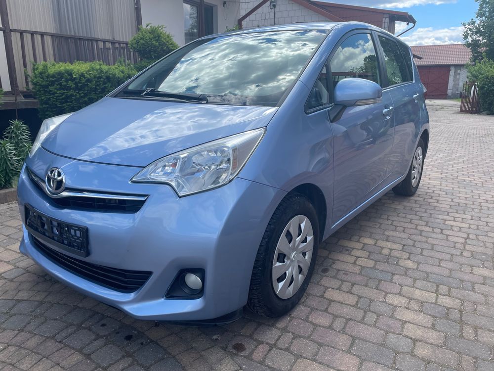 Toyota Verso-S 1.33 VVT-i Comfort 2013