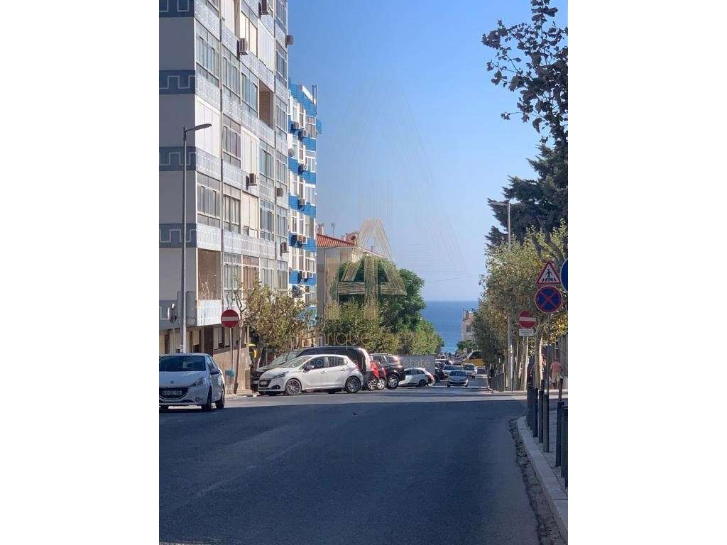 Espaço comercial no coração de Sesimbra - Grande imagem: 1/16