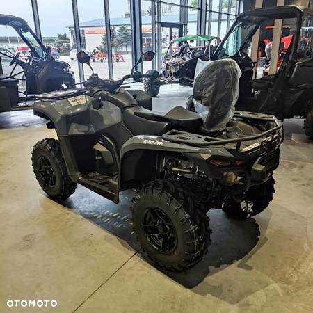 Can-Am Outlander Max - 5