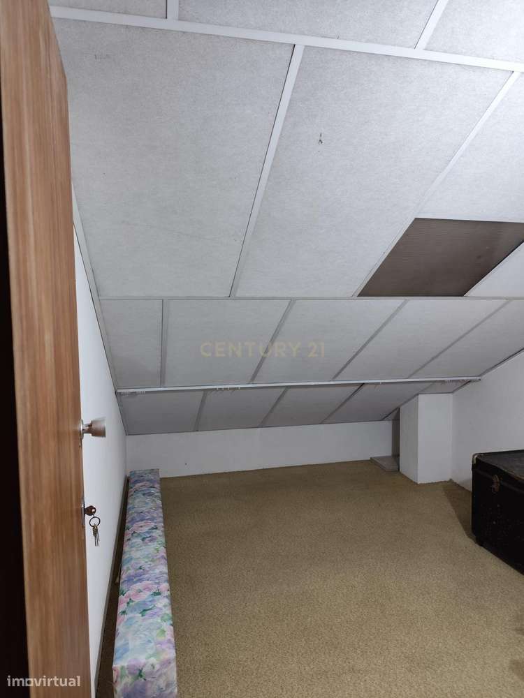 T3 na Zona Calma do Entroncamento – Totalmente Mobilado-20