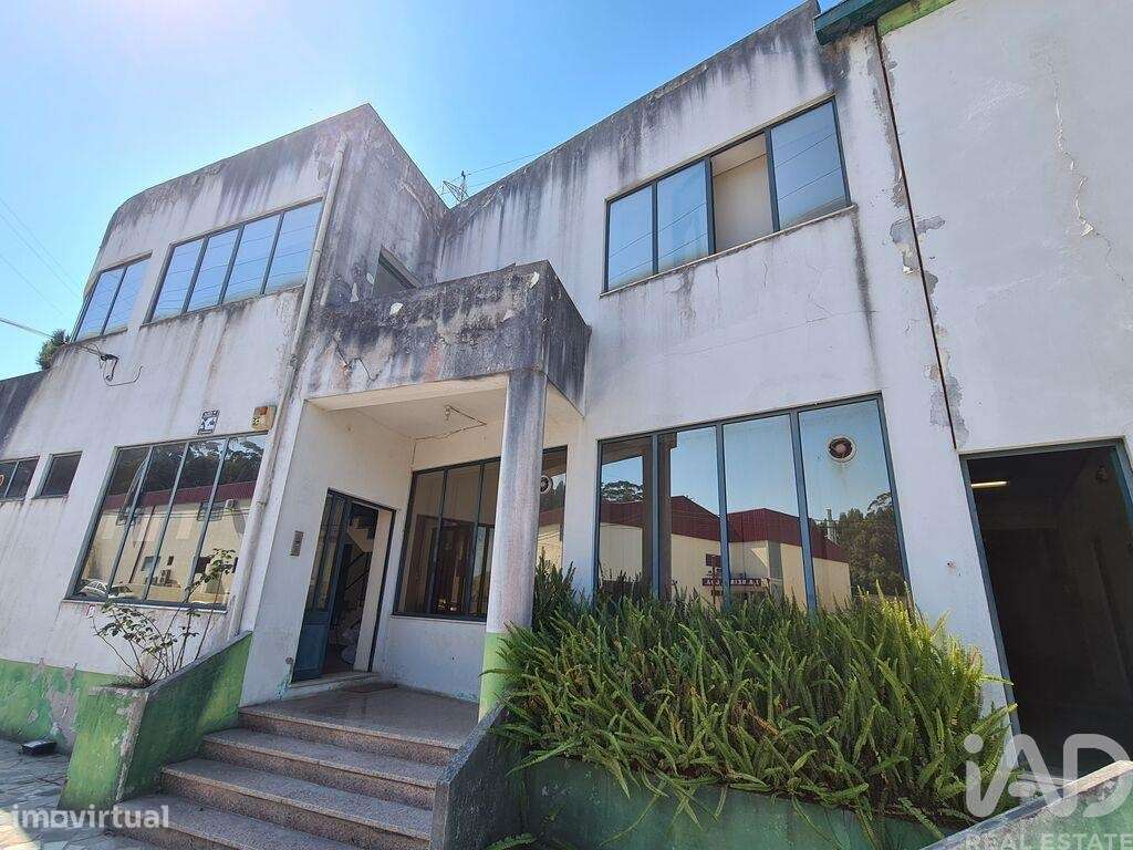 Armazém T35 em Mafamude e Vilar do Paraíso de 1760,00 m2 - Grande imagem: 4/30