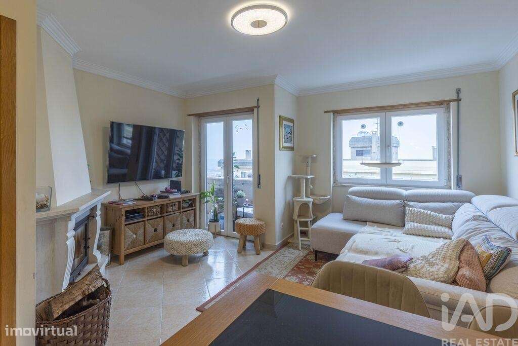 Apartamento T3 em Mina de Água de 123 m2 - Grande imagem: 3/21
