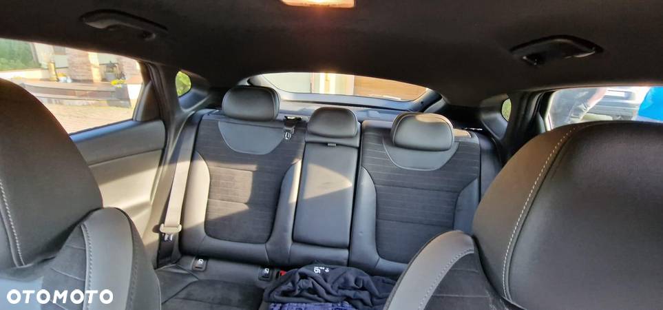 Hyundai I30 Fastback 1.6 CRDI Premium - 17