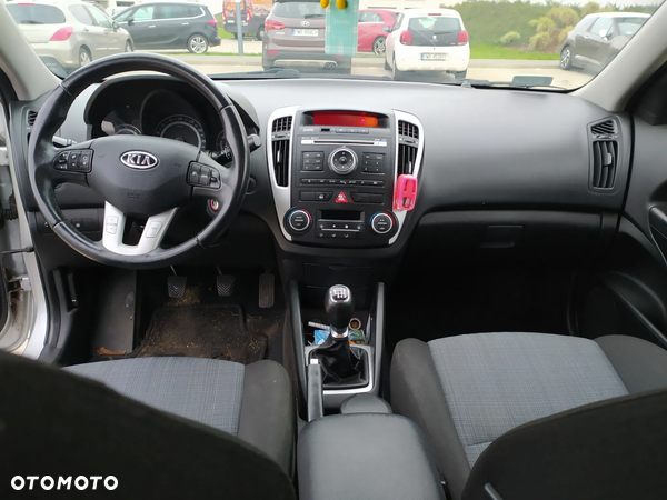 Kia Ceed Cee'd 1.6 Crdi Comfort - 6