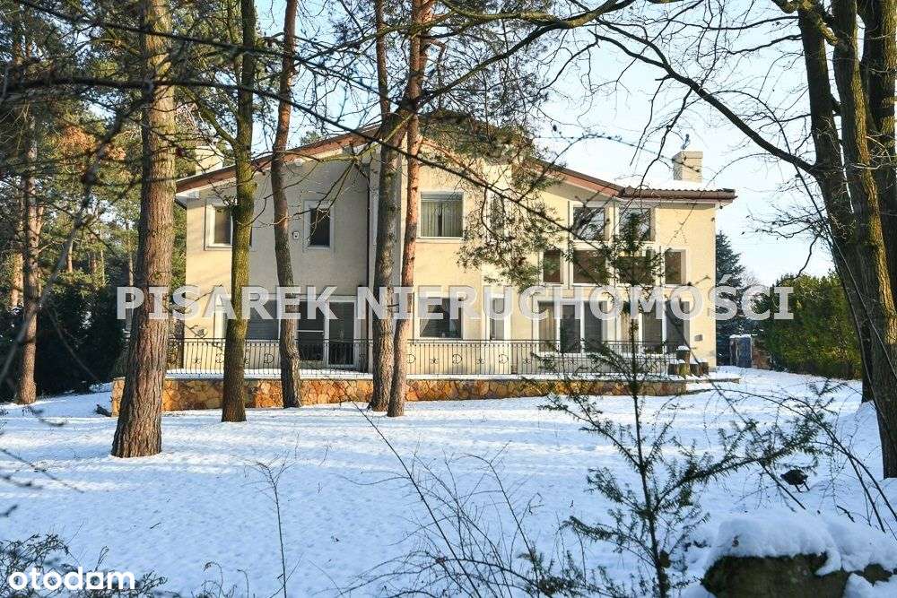 Duży komfortowy dom w Konstancinie-7