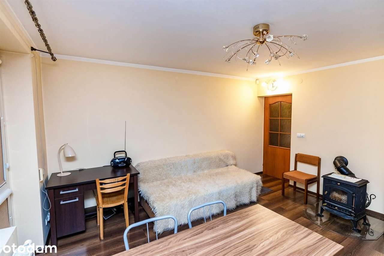 Dom w centrum miejscowości-8