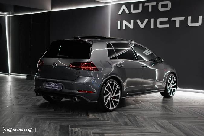 VW Golf 2.0 TSI GTI DSG Performance - 10