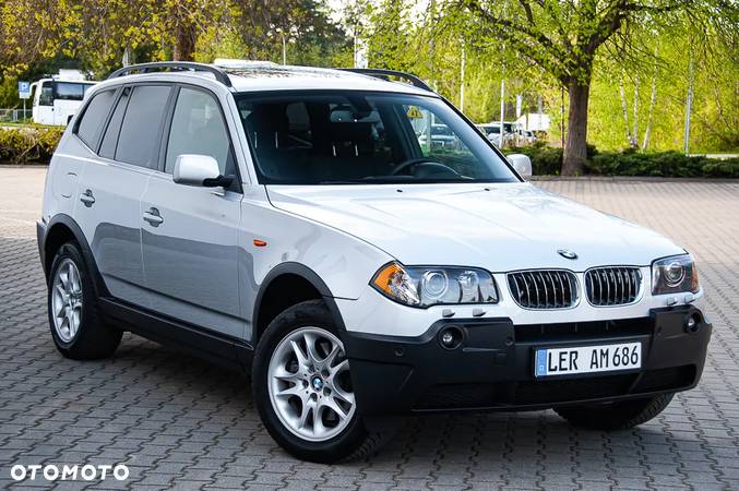 BMW X3 2.5i - 8