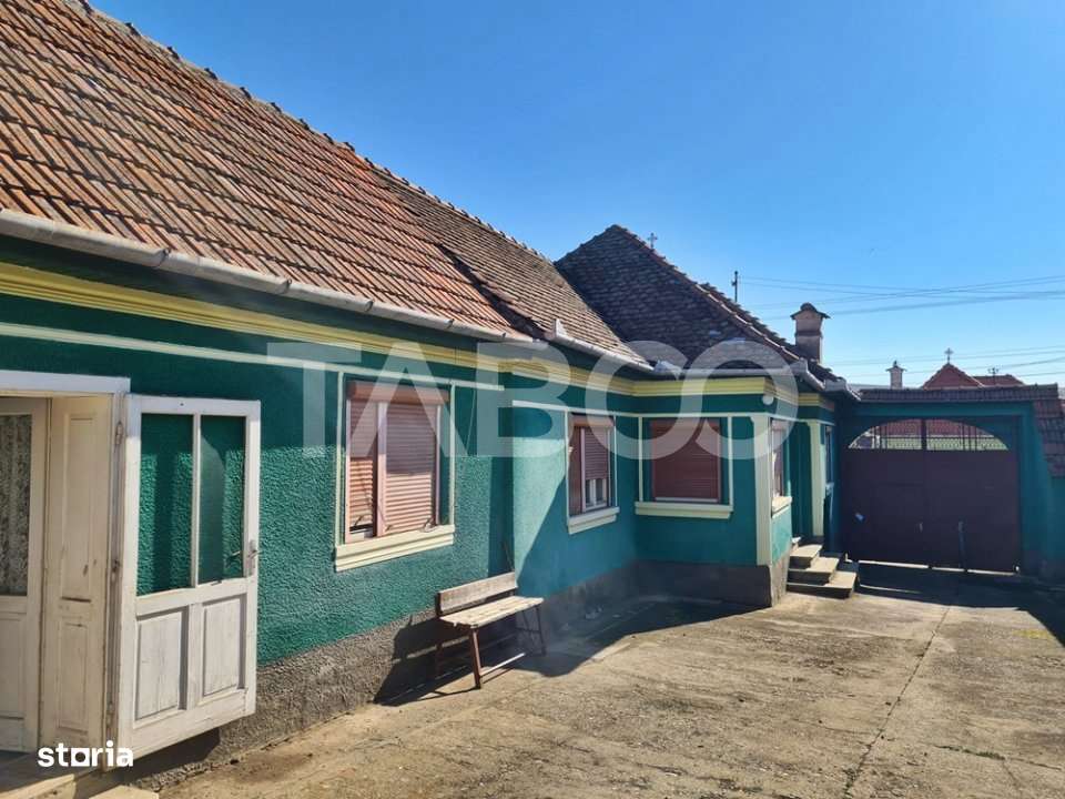 Casa de vanzare in comuna Cut Judetul Alba - Imagine principală: 4/13