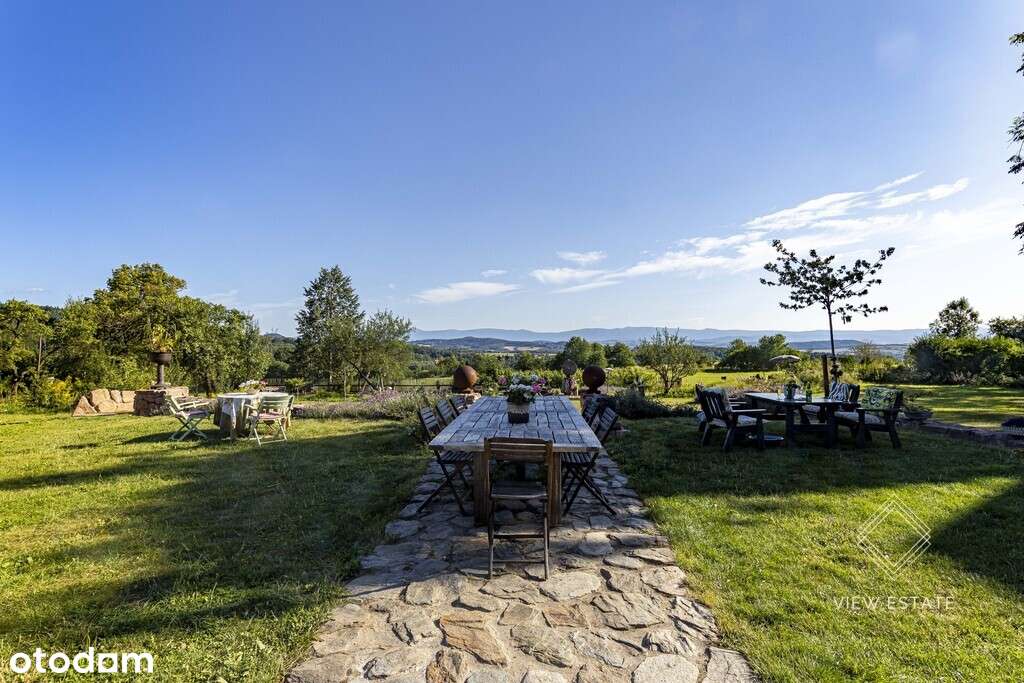 Wyjątkowy artystyczny dom na wzgórzu z pensjonatem-17