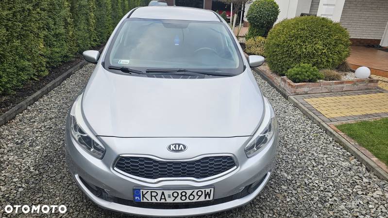 Kia Ceed Cee'd 1.6 Crdi L - 11