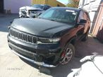 Jeep Grand Cherokee - 14