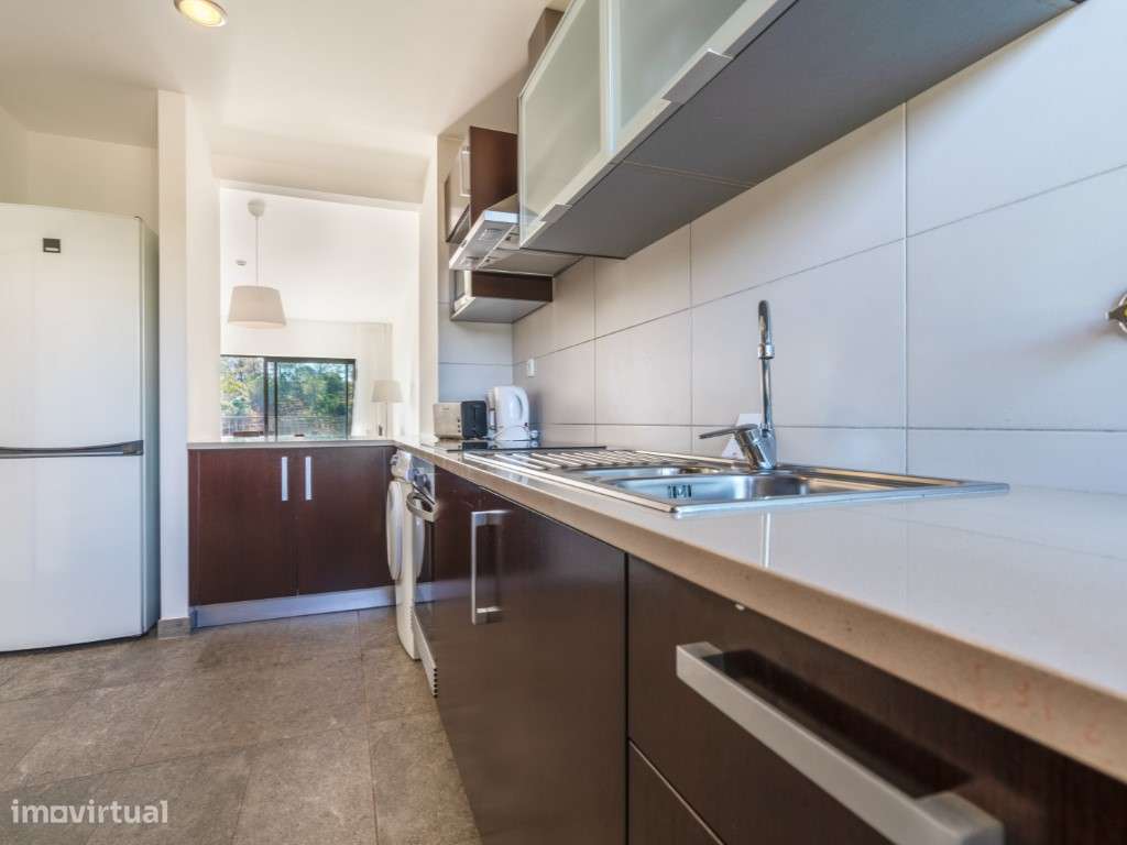 Apartamento T2 localizado no Algarve Race Resort, Portimão-8